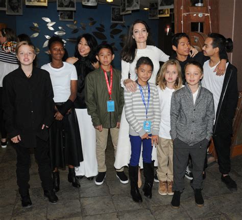 Angelina Jolies Six Kids Came With Her To The Premiere Of Her New