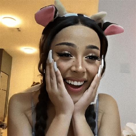 Reaction Face Cat Icon Female Rappers Cat Aesthetic Doja Cat Zola