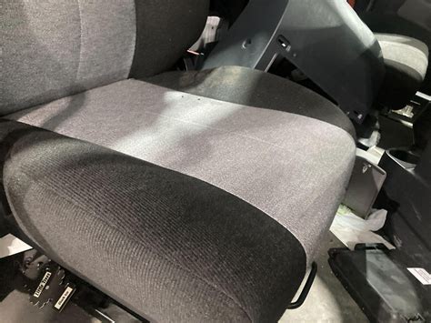 Freightliner Cascadia Air Ride Seat For Sale