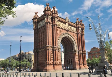 El Arco De Triunfo Web De Barcelona