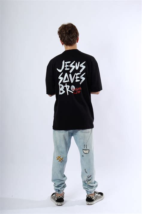 Jesus Saves Bro Narrow Streets Oversized Preta Here I Am Moda