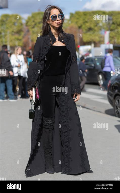 Paris Fashion Week Street Style Stock Photo - Alamy