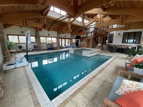 The Indoor Pool At This South Dakota Home Is Like A Resort