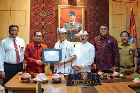 Berturut Turut Raih Tujuh Kali WTP Pemkab Karangasem Terima Reward DID