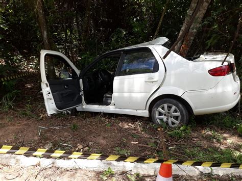 A Gazeta Duas Idosas Morrem Ap S Carro Bater Em Rvore No Noroeste Do Es