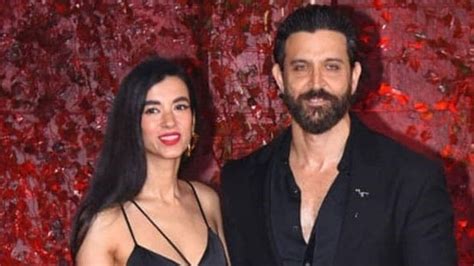 Hrithik Roshan S Girlfriend Saba Azad Feels Bothered By Attention