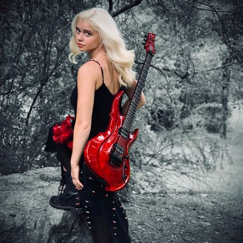 Female Rockers | Exclusive Interview With Lexi Rose