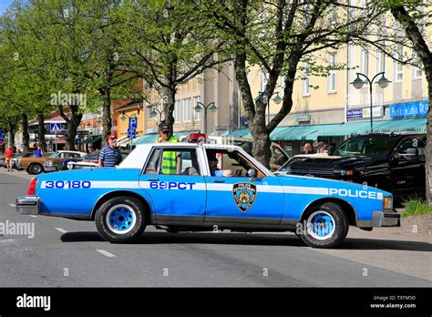 Vintage american police car hi-res stock photography and images - Alamy