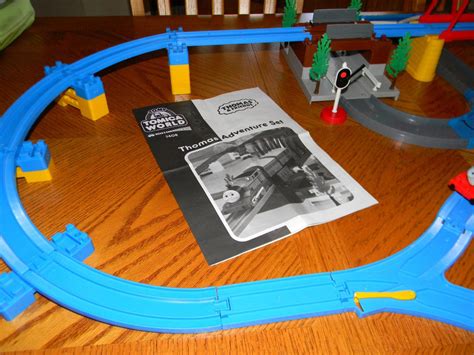 Tomy Tomica World Thomas & Friends Adventure Set Rail Road System #7408 ...