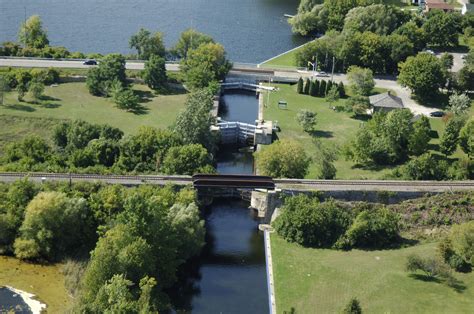 Rideau River Lock 26 Bridge In Louisville On Canada Bridge Reviews