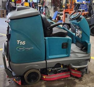 Tennant T16 Rider Scrubber For Sale in NH, MA & ME - WD Matthews