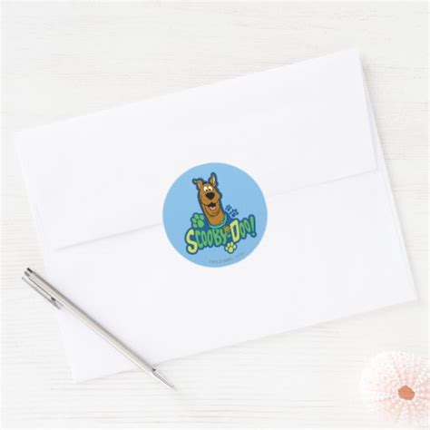 Scooby-Doo Paw Print Character Badge Classic Round Sticker | Zazzle