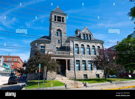 Woonsocket Hi Res Stock Photography And Images Alamy