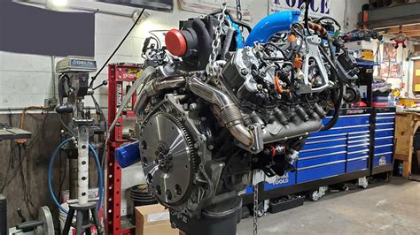 Duramax Diesel Engines (Advantages and Disadvantages)