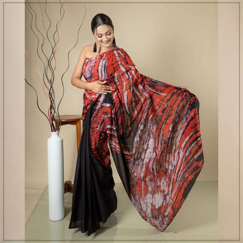 BLACK AND RED COLOR SRI LANKAN HANDMADE MODERN COTTON BATIK SAREE E017