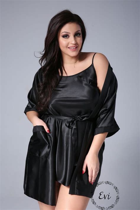 Amy Cold Shoulder Dress Vogue Plus Size Dresses Fashion Vestidos