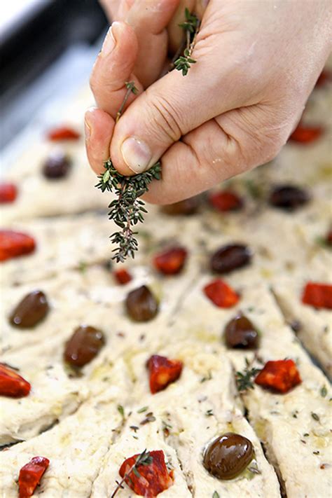 Fougasse Olives Et Chorizo R Gal