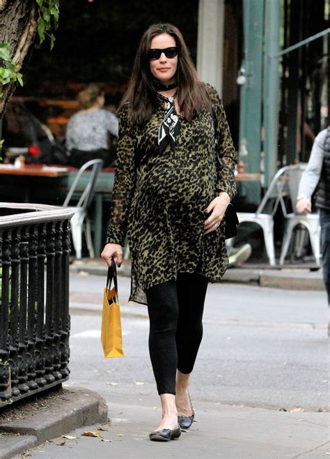 Liv Tyler Style, Clothes, Outfits and Fashion• Page 4 of 10 • CelebMafia