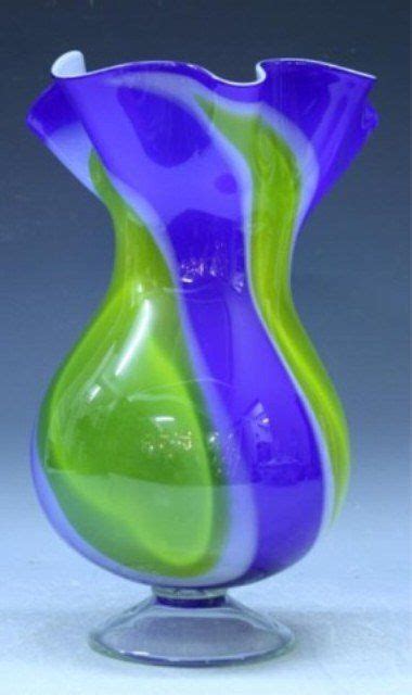 Green And Blue Glass Art Vase Apr 29 2012 Auctions At Showplace In Ny Glass Glass Art