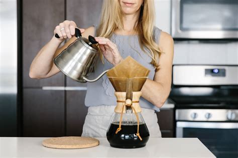 Chemex 101 Brewing Tips And Advice From A Coffee Novice Downshiftology