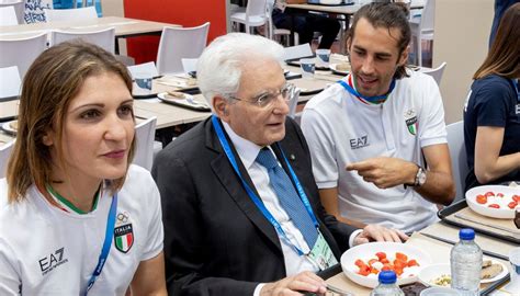 Mattarella A Parigi Per Le Olimpiadi Il Video Dell Emozionante