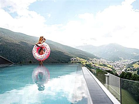 20 Hotels With Infinity Pool In South Tyrol Isas Guide