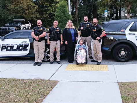 Special Girl Gets Tour Of Green Cove Springs Police Department Clay Today