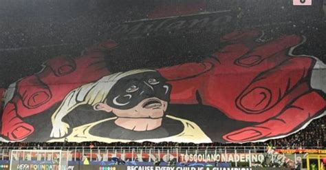 Milan Napoli La Stupenda Coreografia Della Curva Sud VIDEO Pianeta