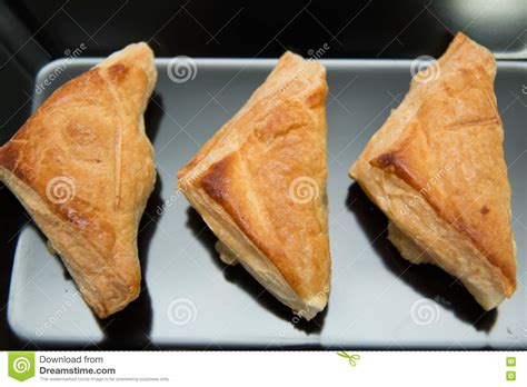 Torta Da Massa Folhada Com Galinha Do Caril Foto De Stock Imagem De