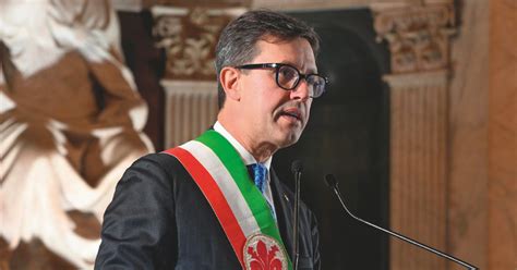 Firenze I Dem Delusi Pronti Ad Allearsi Con Montanari Il Fatto