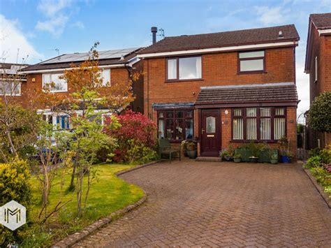 3 Bed Detached House For Sale In Camden Close Ainsworth Bolton