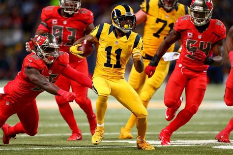 Rams Vs Bucs Nfl Color Rush Oh My Eyes Nfl Los Angeles Rams