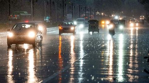 Delhi Receives Rain With Thunderstorms Swept By Strong Winds Delhi