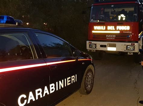 Lavocedimanduria It Manduria Incendio Nella Notte I Carabinieri