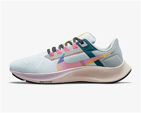 Nike Air Zoom Pegasus 38 Premium Blue Tint Regal Pink Light Smoke ...