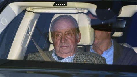 El Rey Juan Carlos Comunica Su Decisión De Abandonar España Sociedad