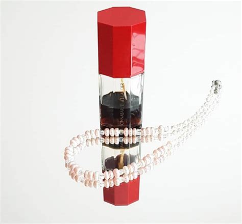 Cinnabar Estée Lauder Perfume A Fragrance For Women 1978