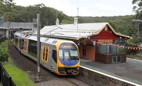 Illawarra MPs in a tussle over train line | Illawarra Mercury | Wollongong, NSW