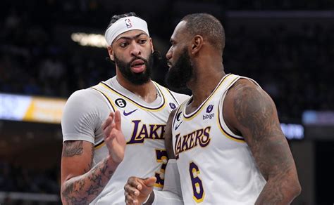 ¿trampa De Lebron James La Estrella De Lakers Fue A Espiar Las