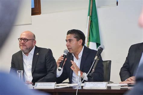 Roberto Sosa Pichardo se reunió con empresarios Vota Querétaro