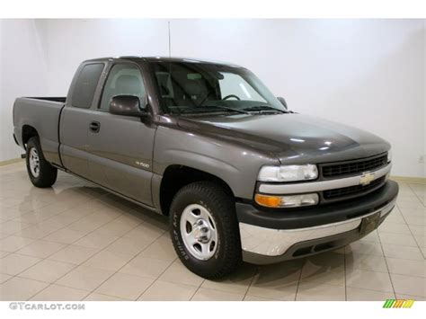 2002 Medium Charcoal Gray Metallic Chevrolet Silverado 1500 Extended