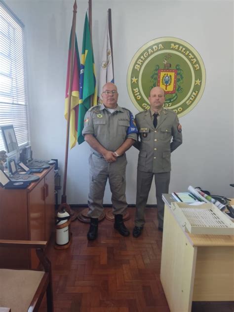 Apresenta O De Novos Sargentos No Bpm Brigada Militar