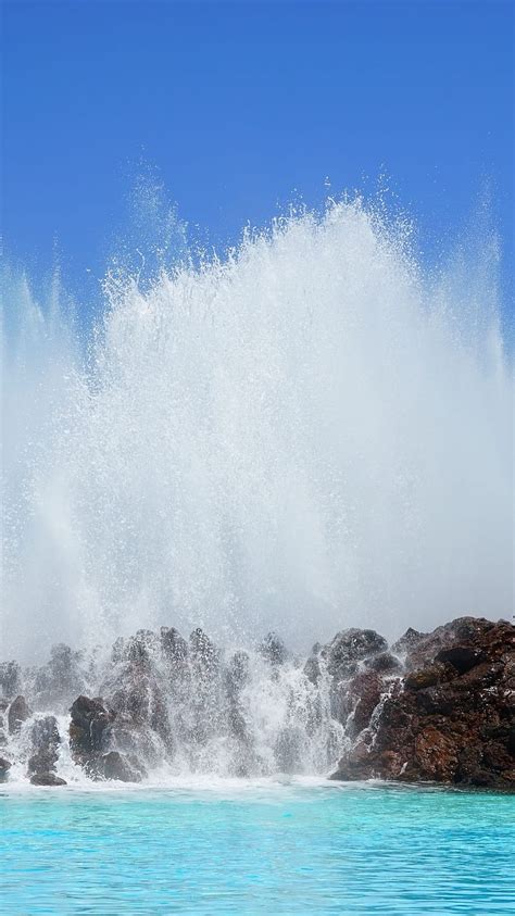 Spray Puerto De La Cruz Tenerife Canary Islands HD Phone Wallpaper