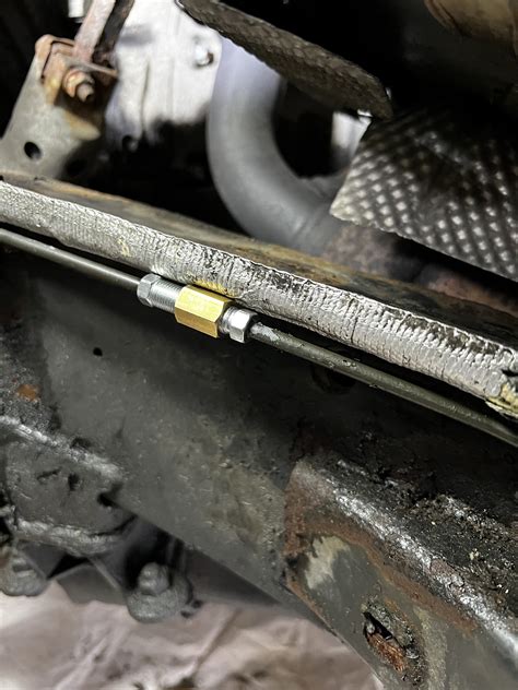 Brake line leaking need replacing | Mercedes-Benz Forum