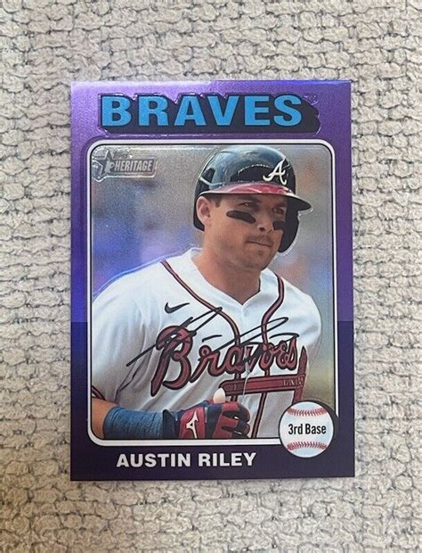 Topps Heritage Purple Refractor Chrome Austin Riley