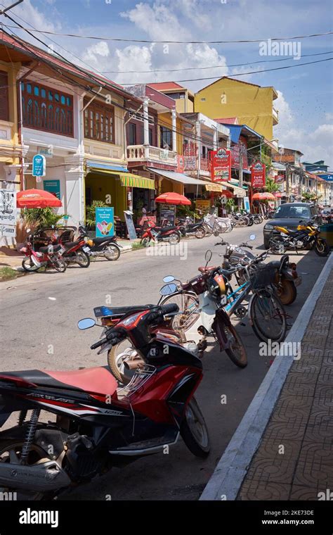 Street Scene In Downtown Kampot Cambodia Stock Photo Alamy