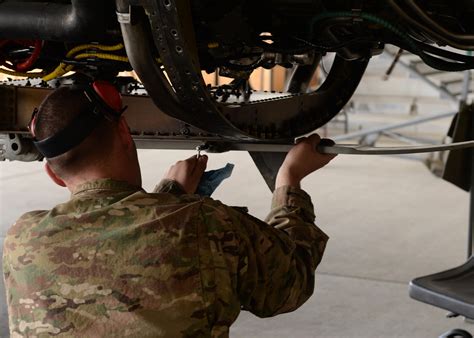 F 16 Maintainers Conducts Phase Inspection Keep Jets Ready For Flight