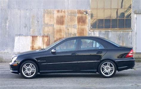 Used 2002 Mercedes Benz C Class C32 Amg Review Edmunds