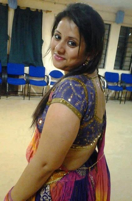 Hot Telugu Aunties Bedroom Saree Photo Hot Girls