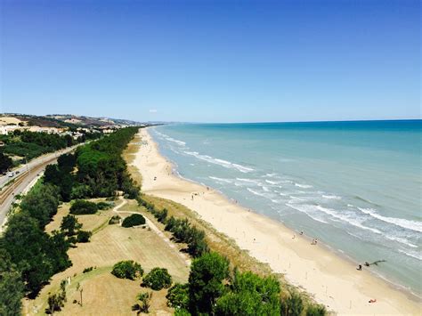 La Spiaggia Di Pineto Tra Le Pi Belle D Italia Abruzzo Cityrumors